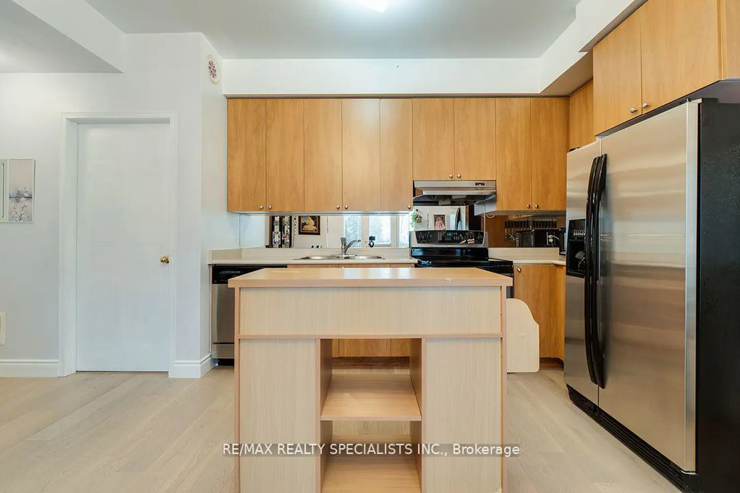 Additional image 10 of 4985 Southampton Drive 44