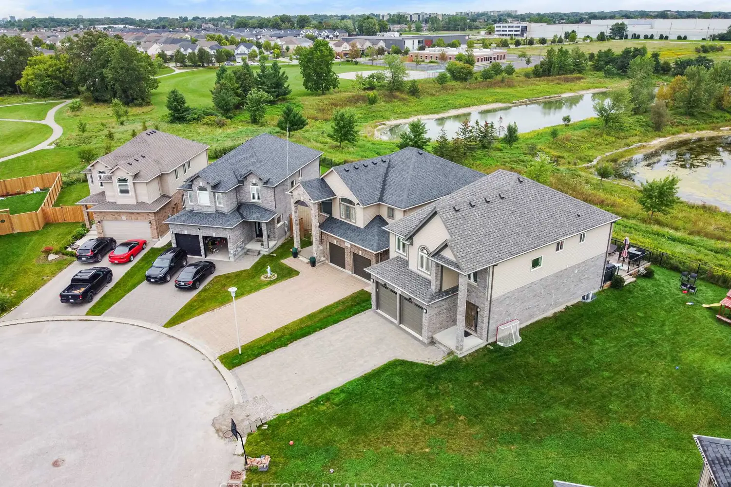 Additional image 14 of 4453 Lismer Lane