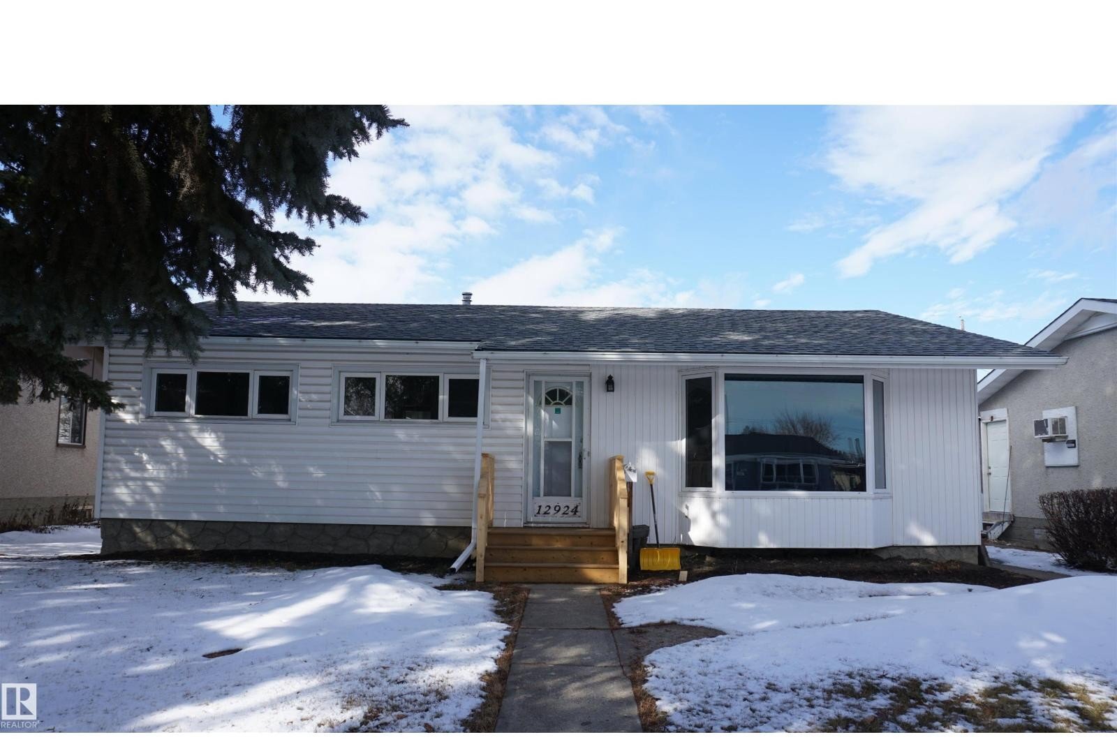 Additional image 7 of 12924 135a Avenue NW, Edmonton, AB, T5L3Z7