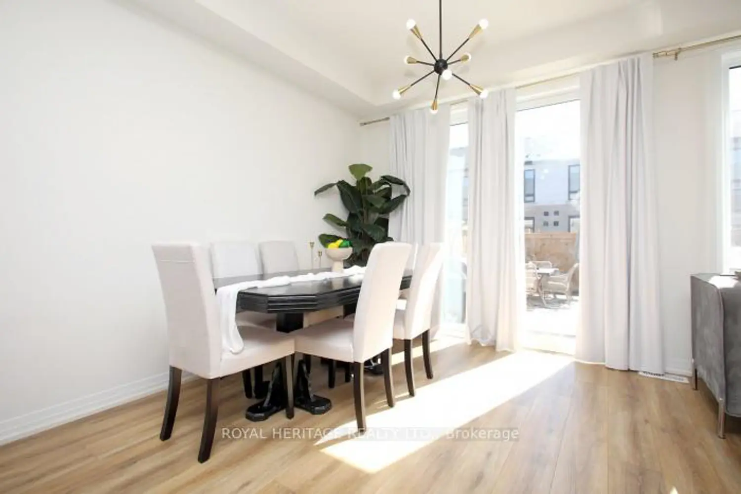 Additional image 16 of 5 Klein Way