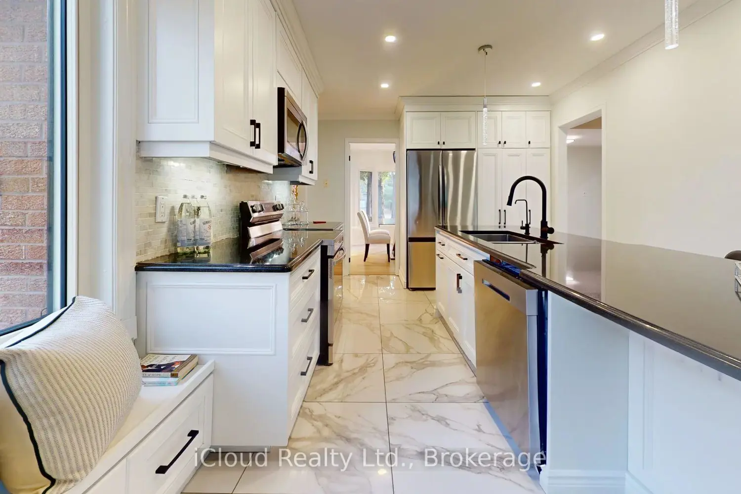 Additional image 3 of 27 Briarwood Drive