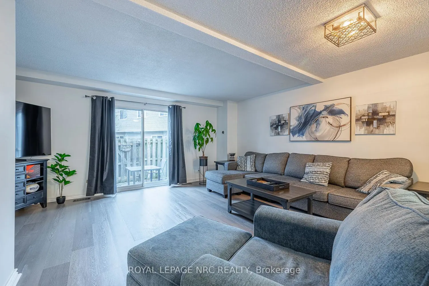 Additional image 7 of 8136 Coventry Road 63