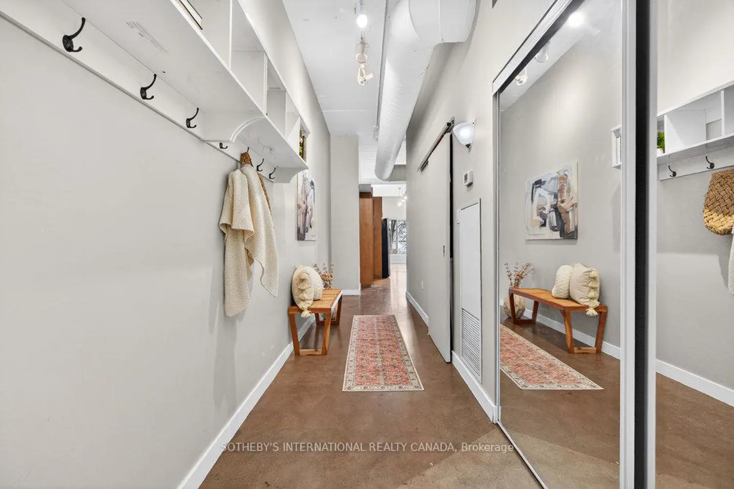 Additional image 3 of 66 Bay Street 305