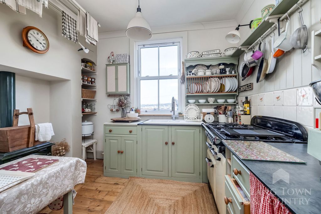 Additional image 3 of 3 bed terraced house for saleDixon Place, Stoke, Plymouth PL2