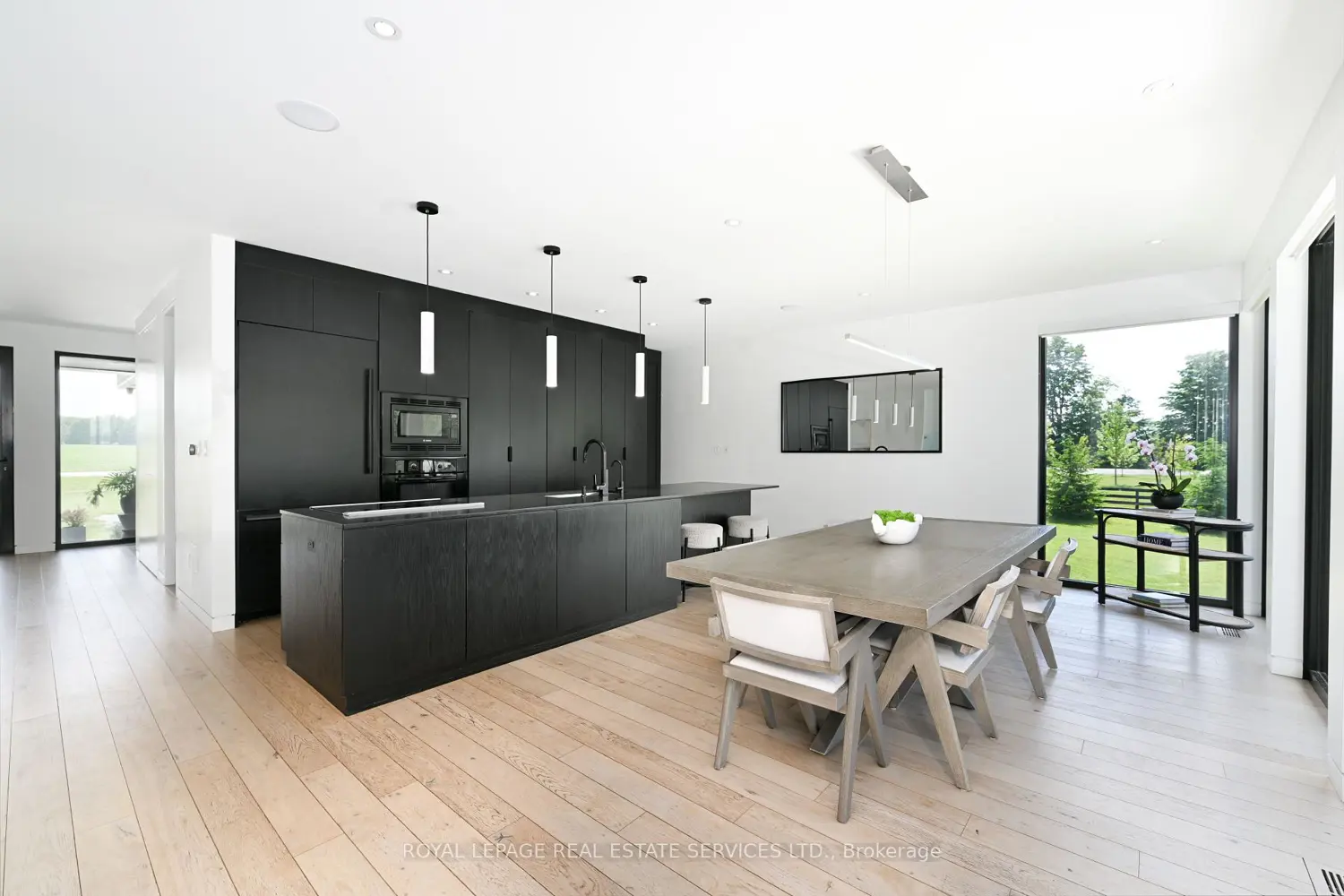 Additional image 4 of 5542 Winston Churchill Boulevard