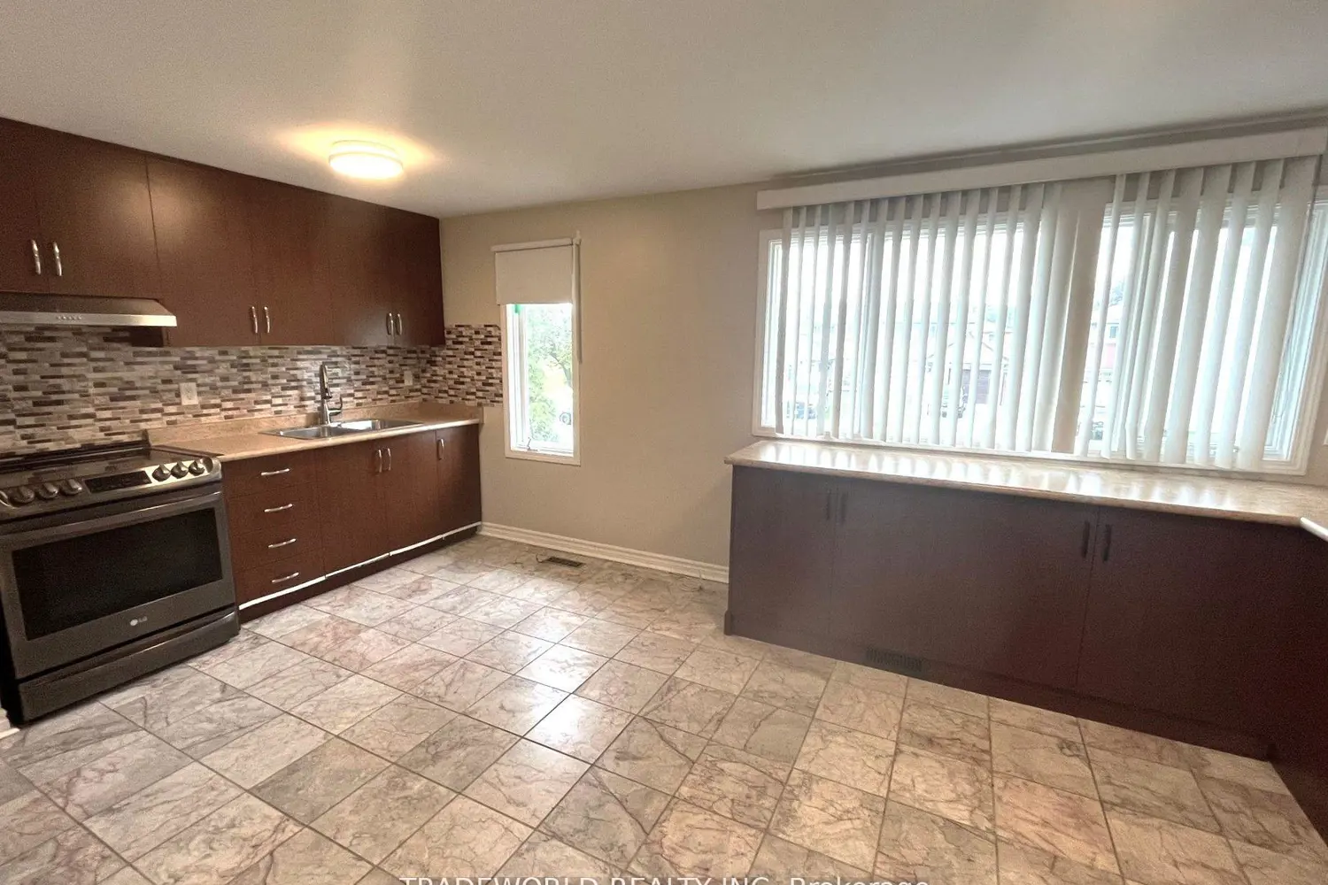 Additional image 7 of 7465 Bybrook Drive