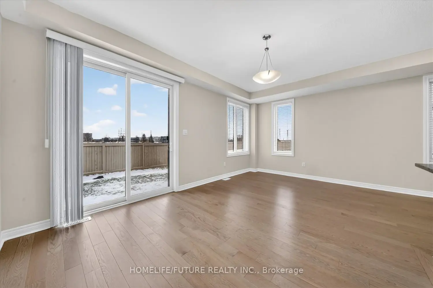 Additional image 20 of 180 Mumbai Drive