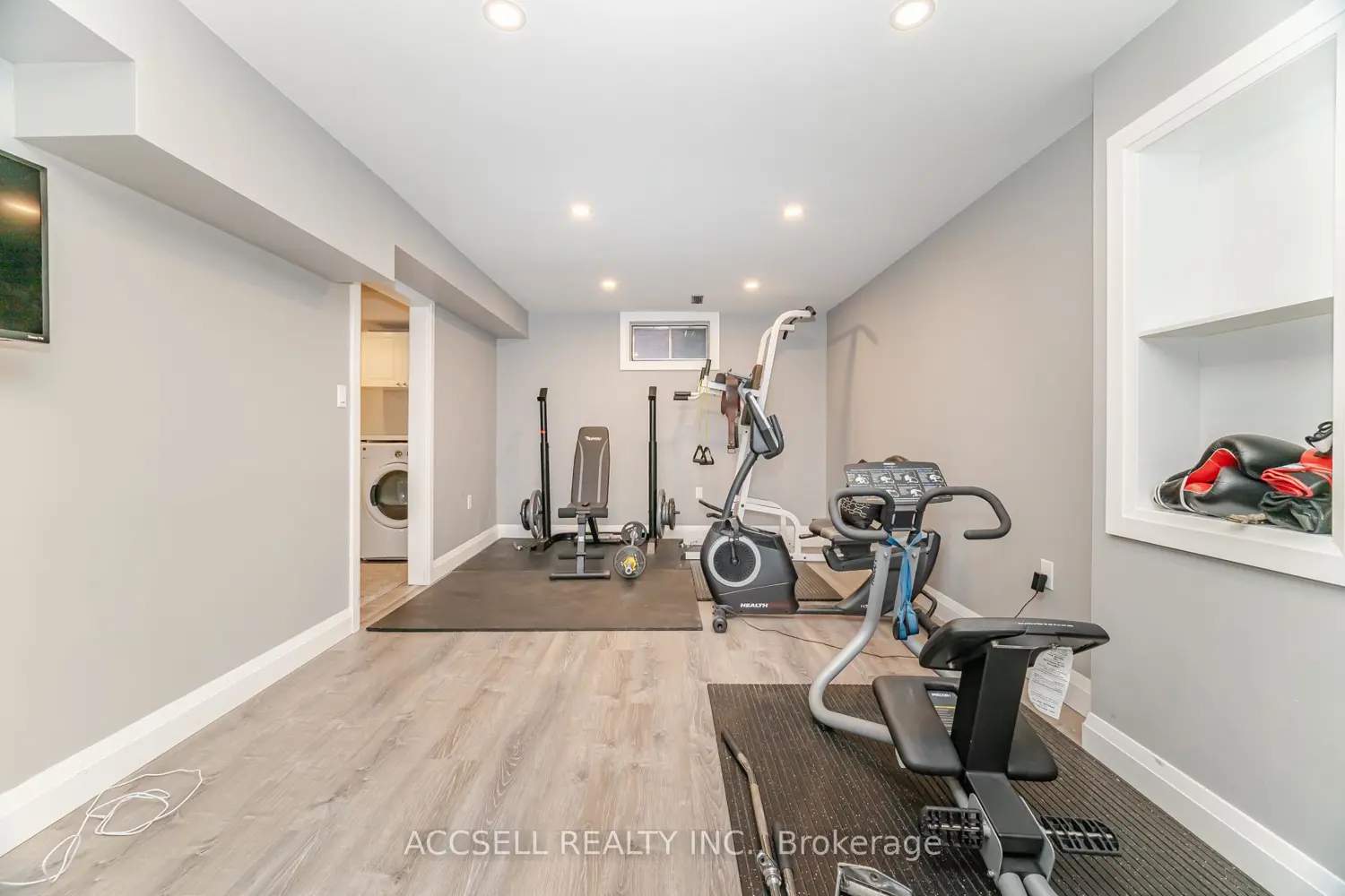 Additional image 14 of 3 Longyear Drive