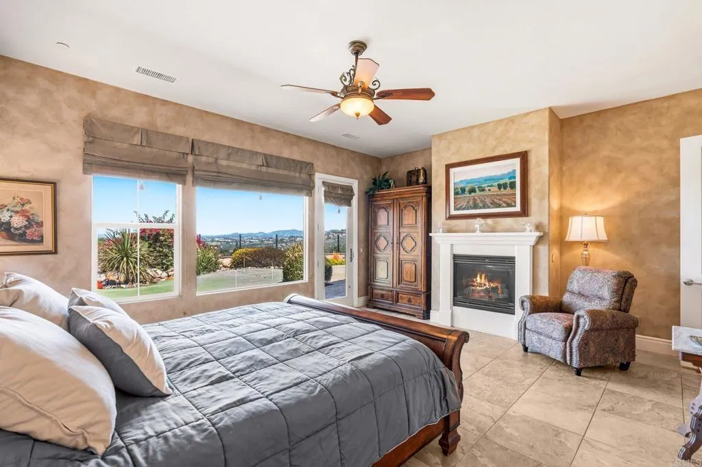 Additional image 20 of 7090 Corintia Street, Carlsbad, CA 92009