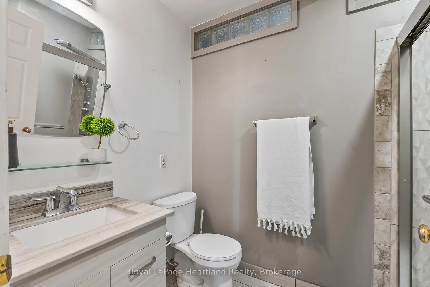 Additional image 12 of 1020 Main Street