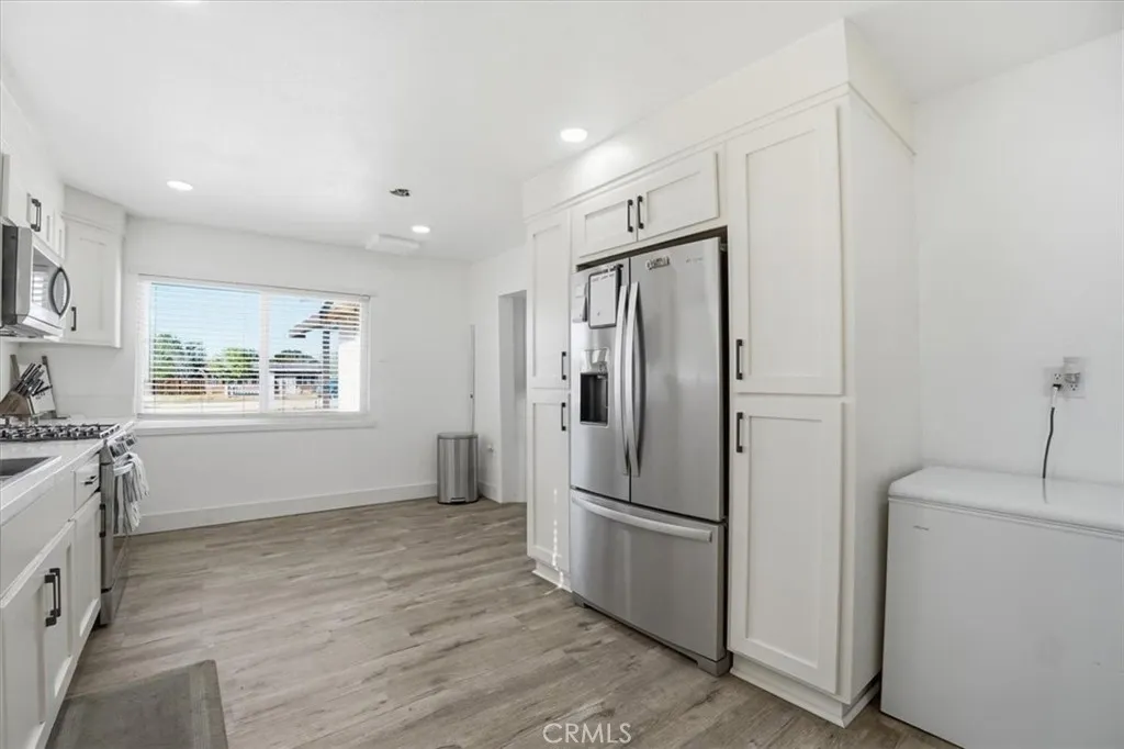 Additional image 11 of 1163 Smith Rd, Adelanto, CA 92301