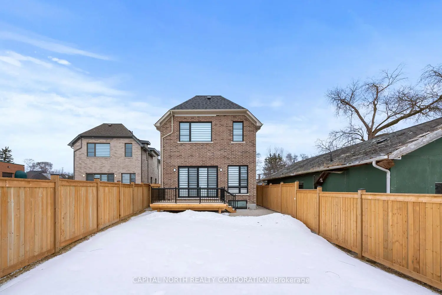 Additional image 18 of 1076 Roosevelt Road