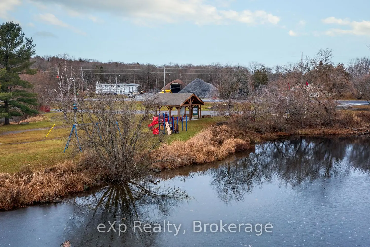 Additional image 6 of 2 Henry Street