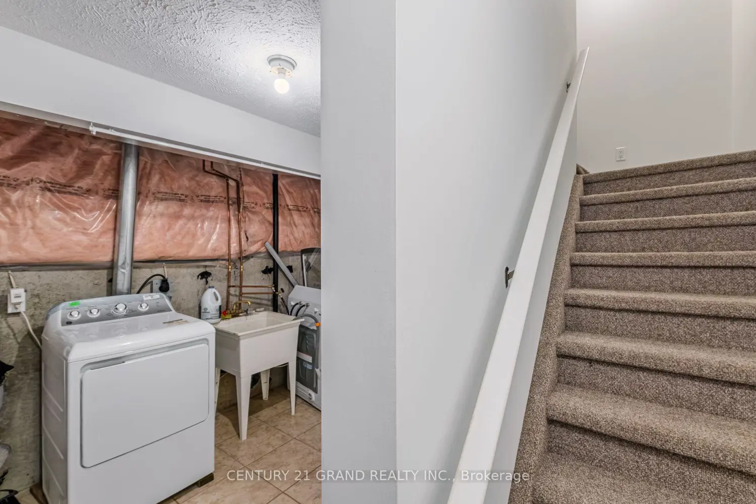 Additional image 15 of 25 Anastasia Crescent