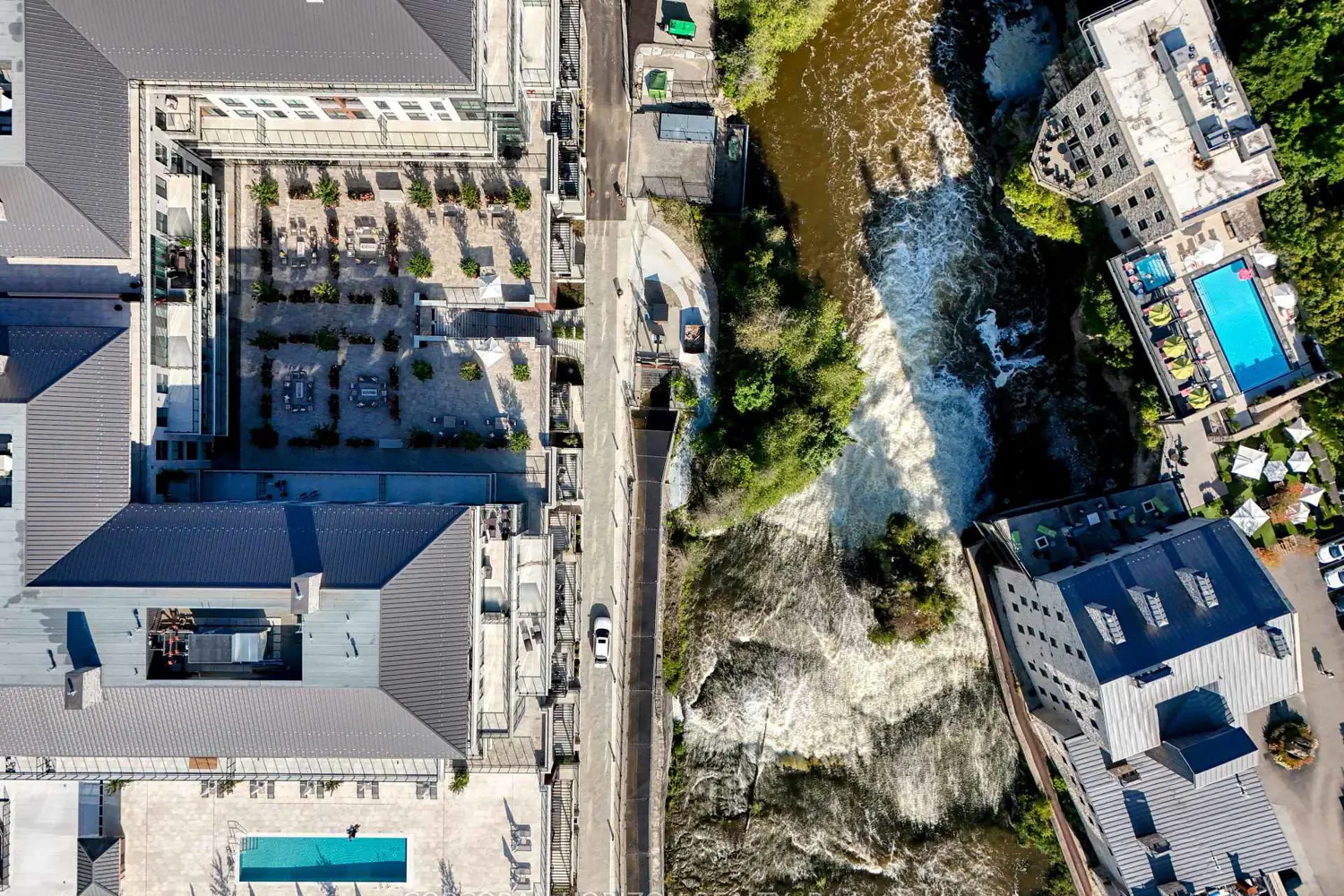 Additional image 16 of 6523 Wellington 7 Road 32