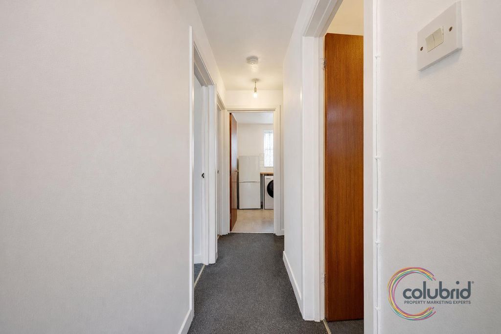 Additional image 7 of 1 bed flat for saleNairn Court, Dock Road, Tilbury RM18