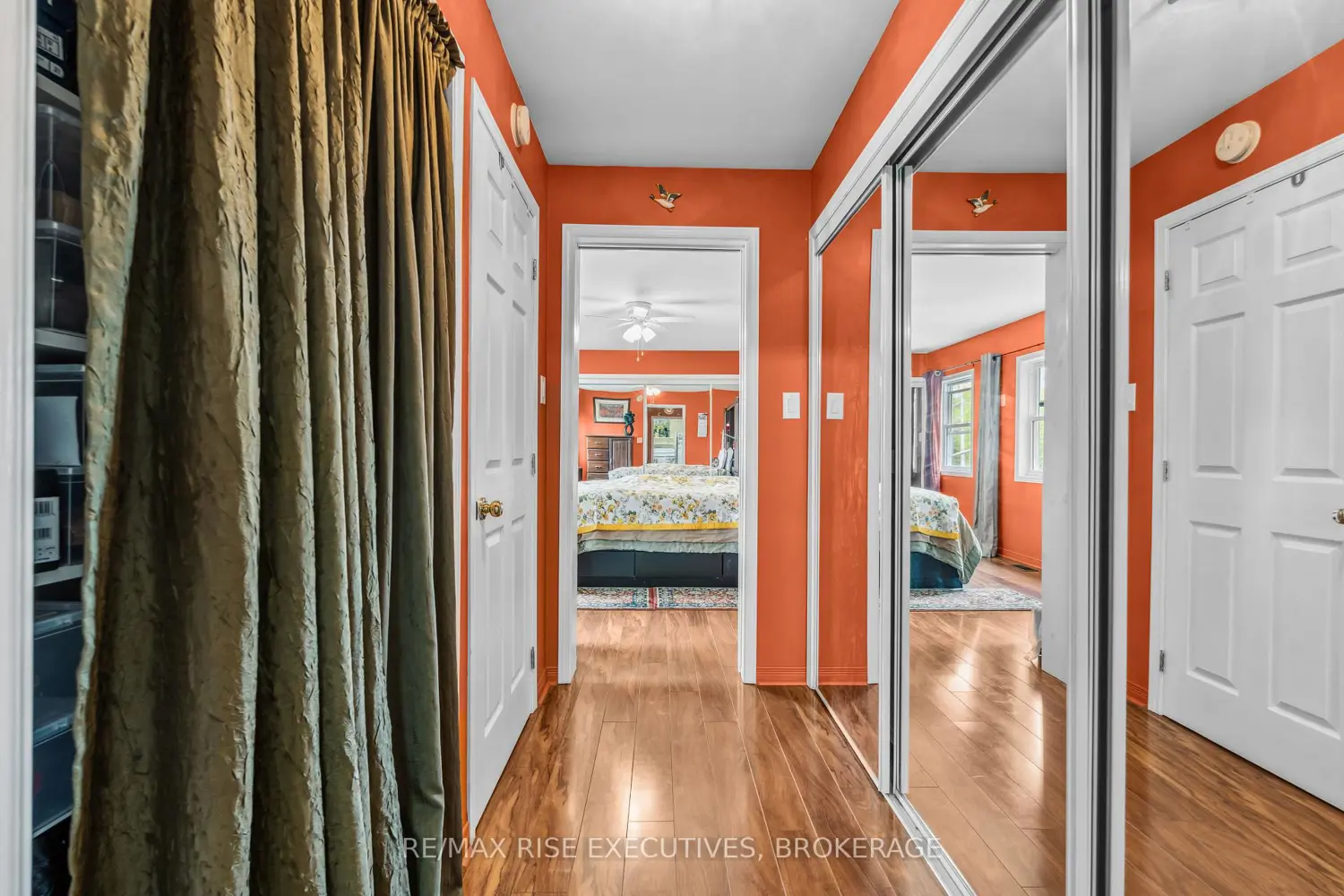 Additional image 7 of 204 R33