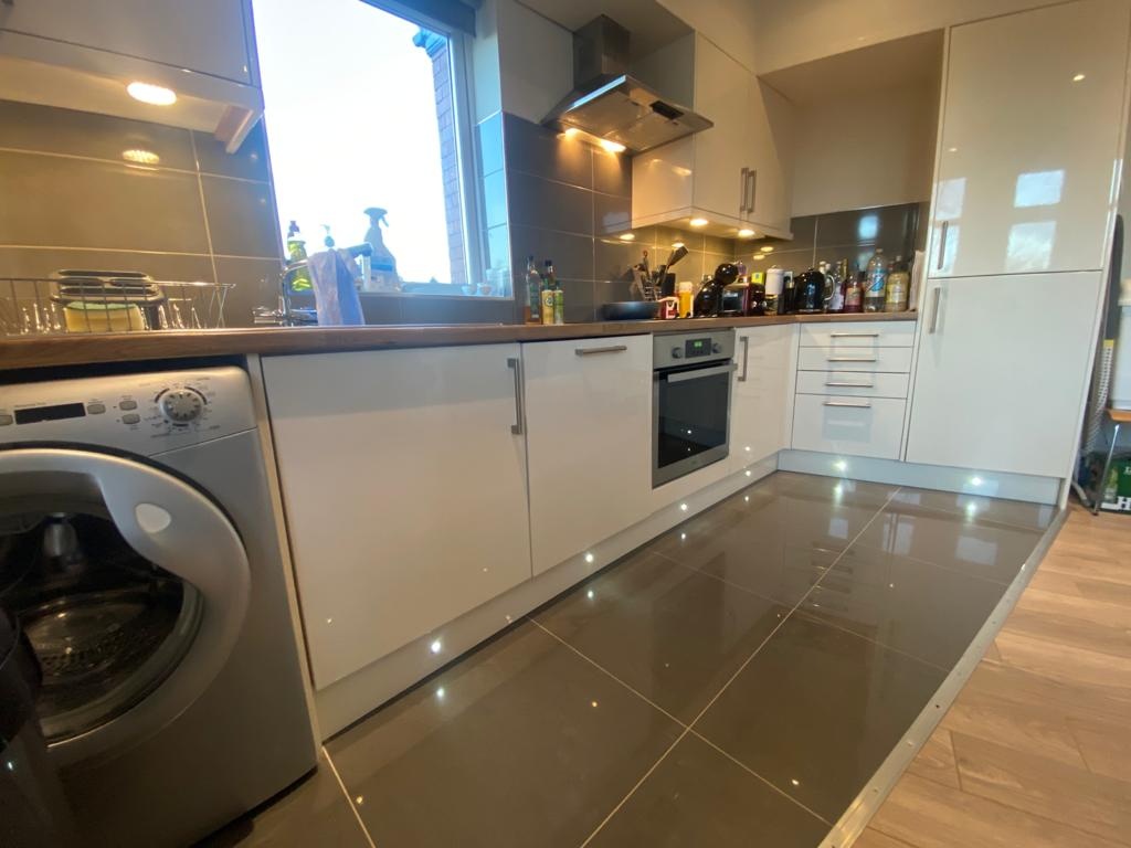 Additional image 6 of 1 Bed Flat, Welburn Drive, LS16, N1 7GU