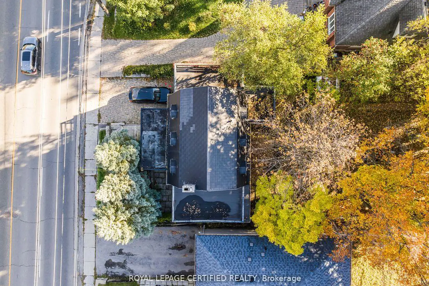 Additional image 3 of 125 Steeles Avenue