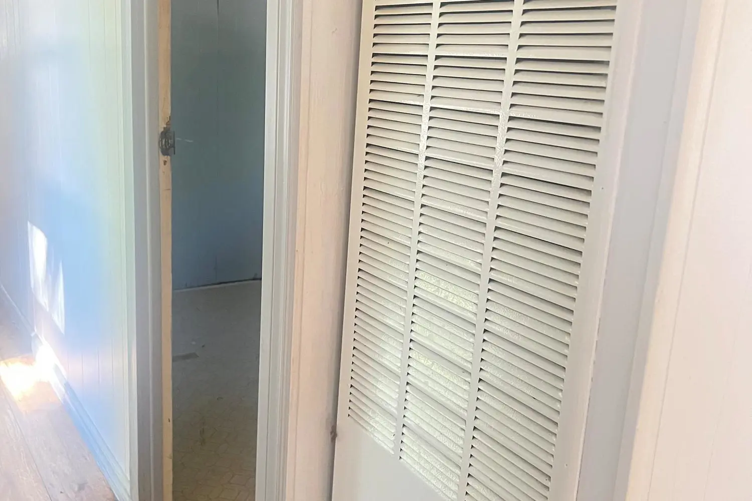 Additional image 11 of 1052 4 Seasons Road