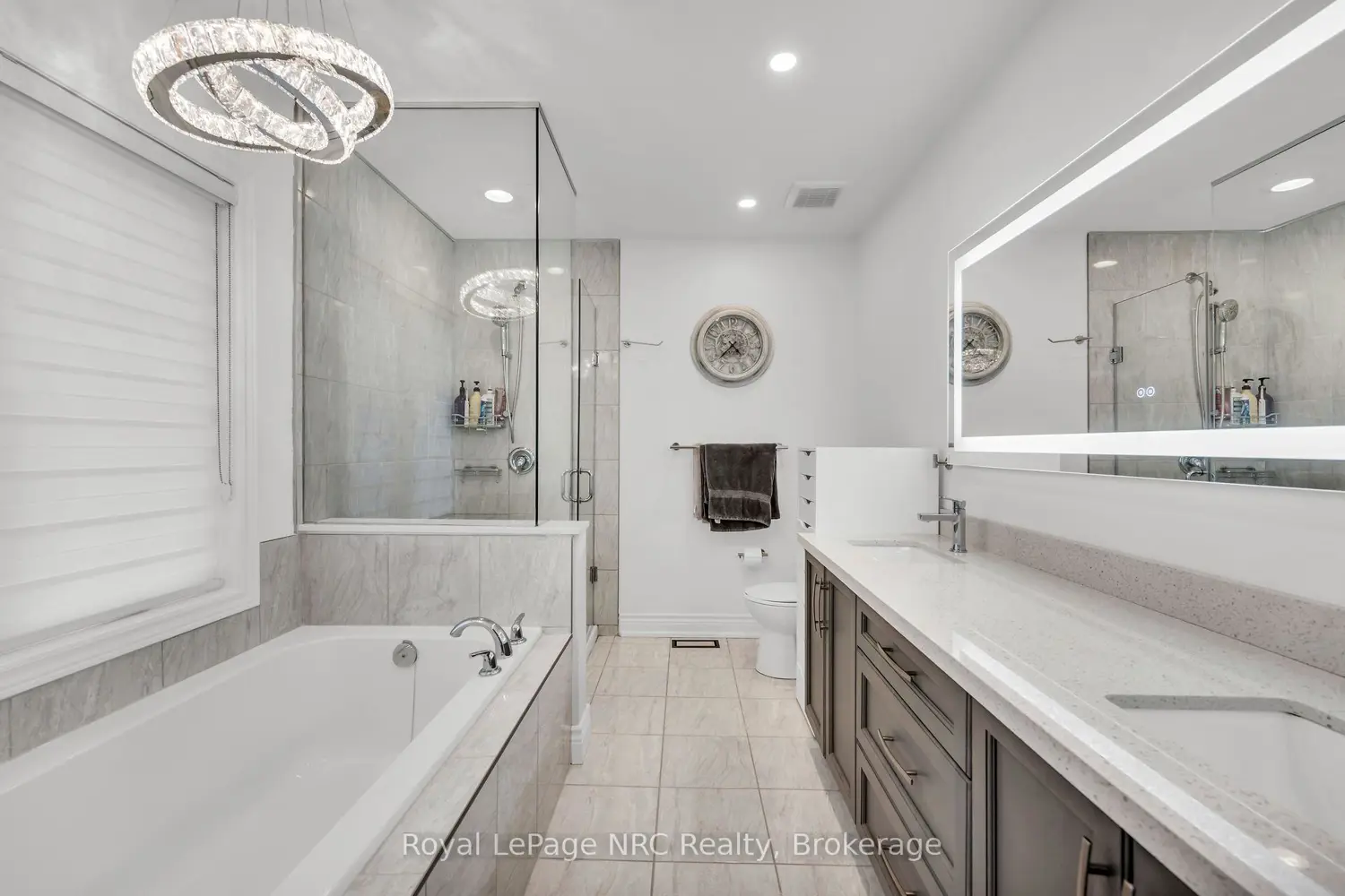 Additional image 13 of 122 Shoreview Place