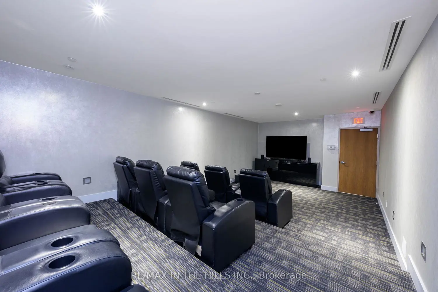 Additional image 14 of 55 Eglinton Avenue 2007