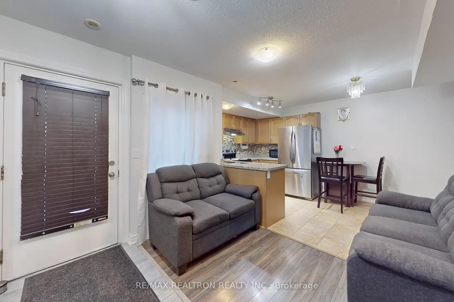 Additional image 16 of 1795 Markham Road 106