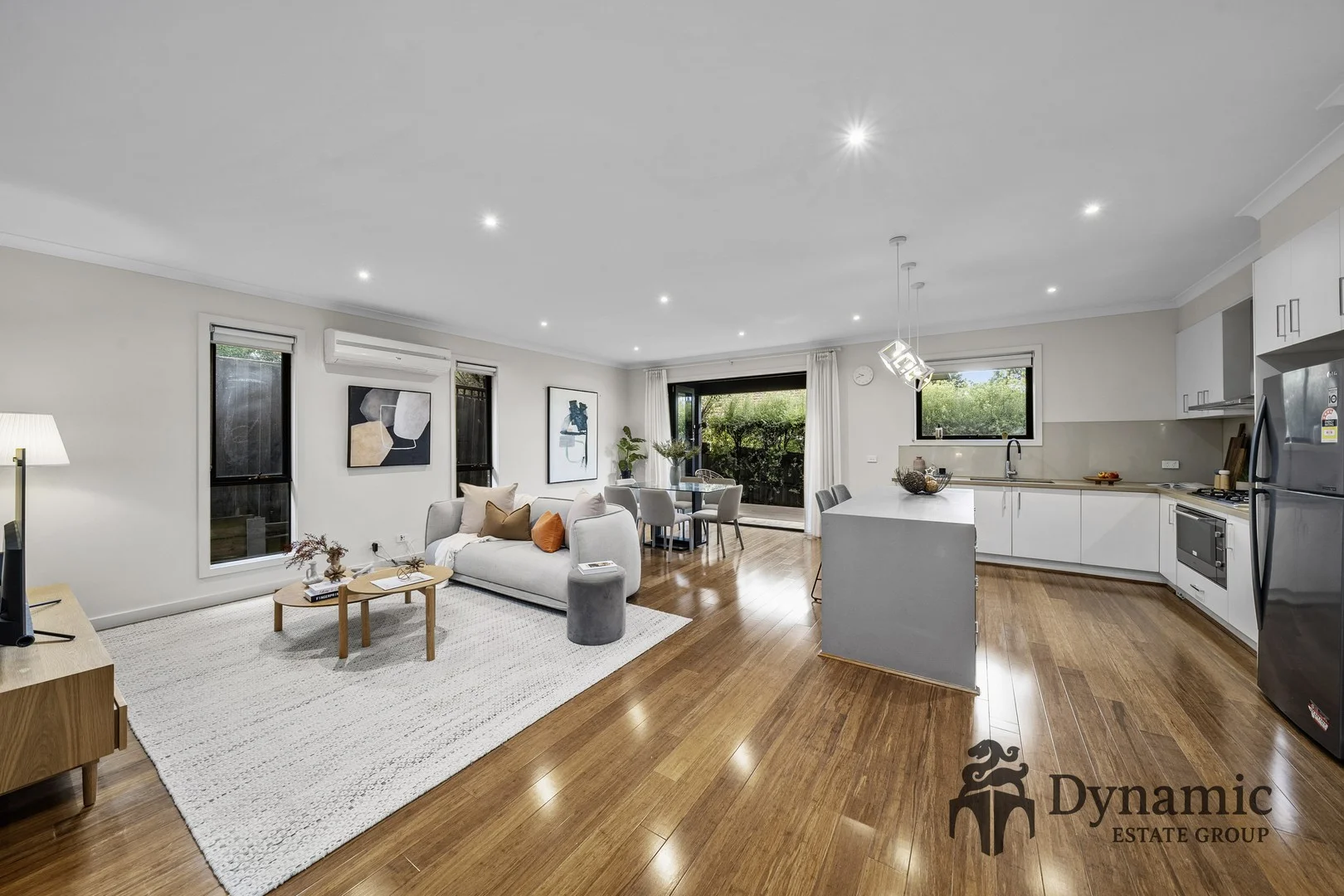 2/8 Canara Street, Doncaster East VIC 3109