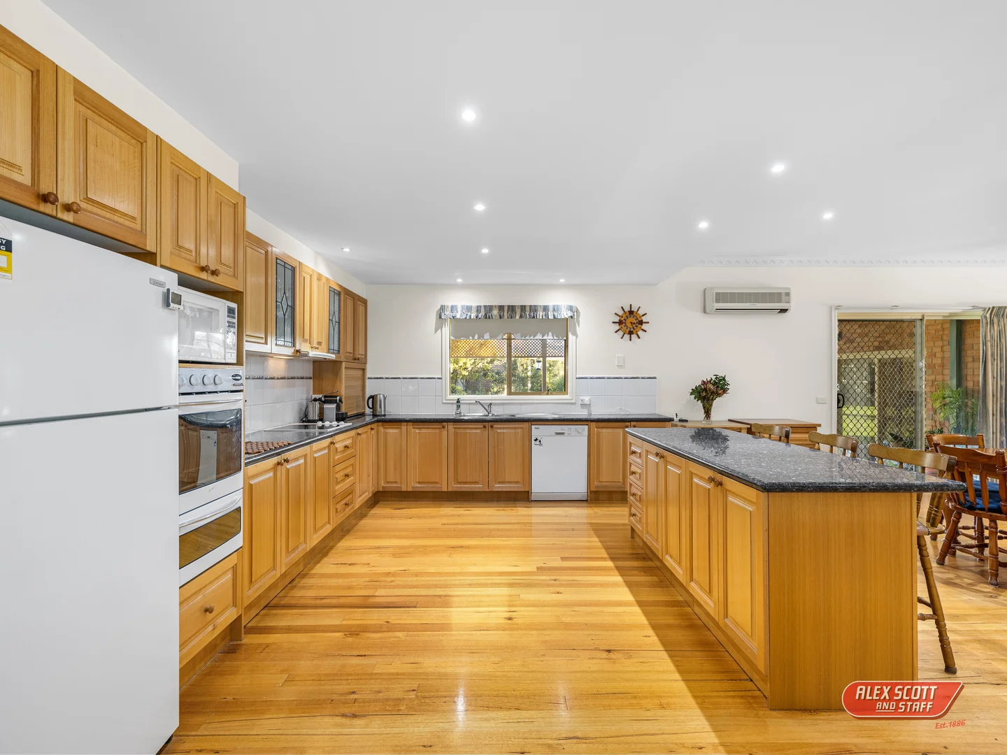 Additional image 7 of 12-16 Waratah Close, Cowes VIC 3922