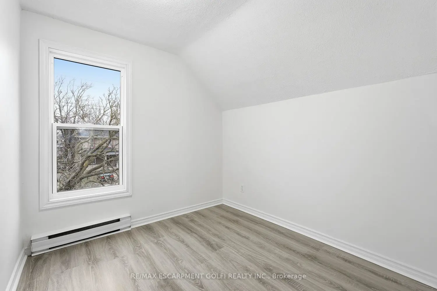 Additional image 10 of 27 Albert Street