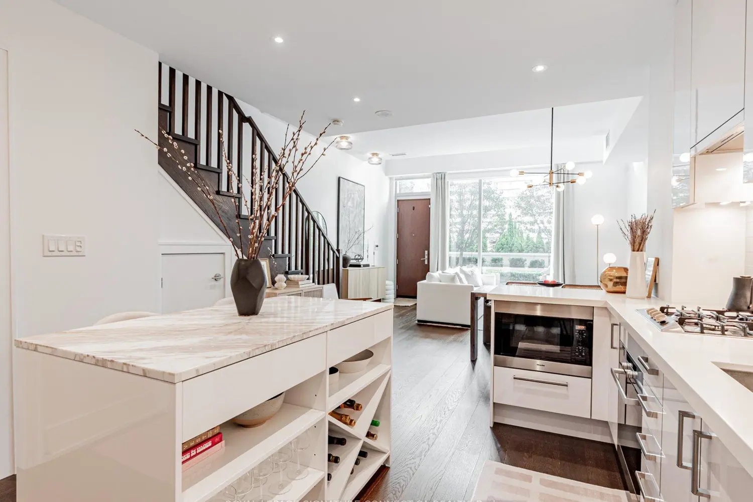 Additional image 6 of 39 Queens Quay Th132