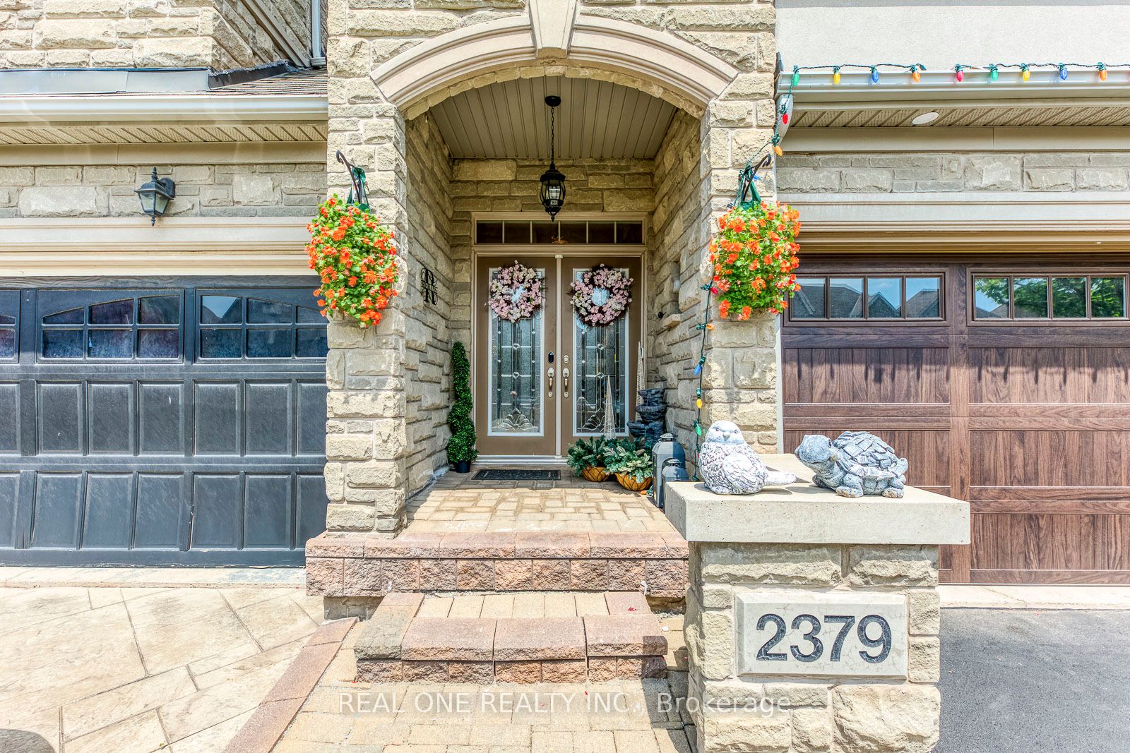 Additional image 3 of 2379 Wasaga Drive, Oakville, ON, L6H 0B7
