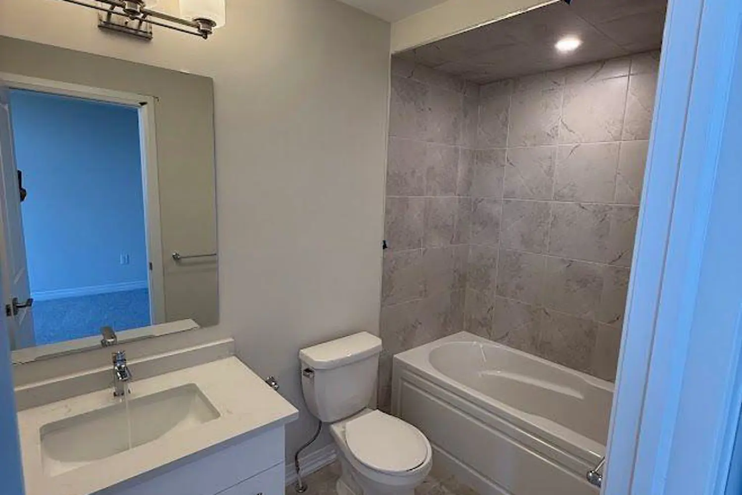 Additional image 12 of 660 Colborne Street 41