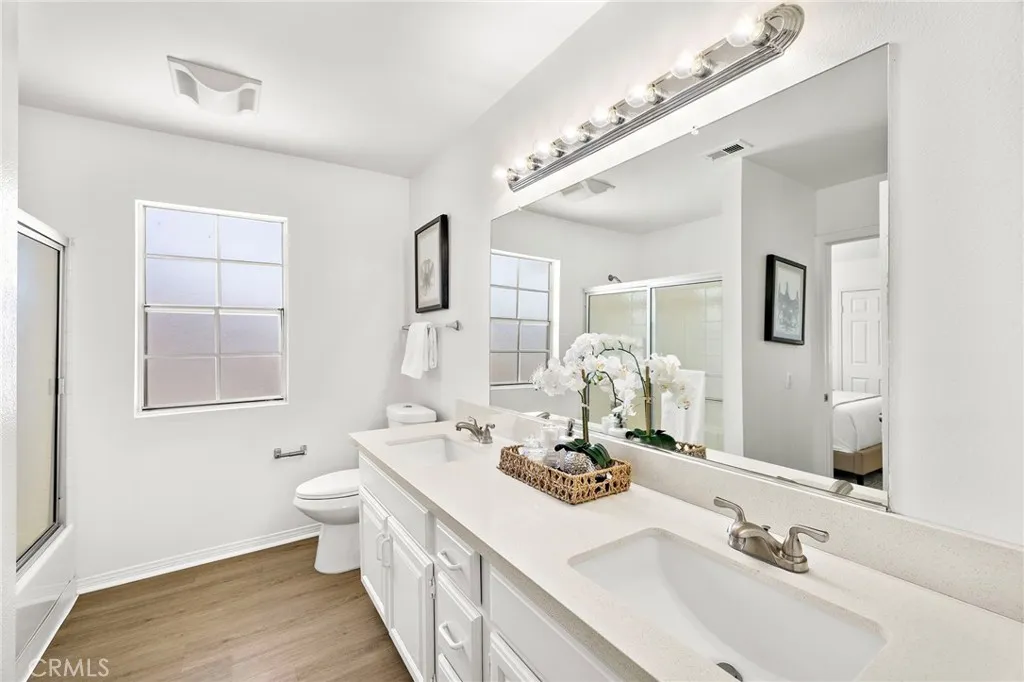 Additional image 12 of 2563 Orange Avenue Unit C, Costa Mesa, CA 92627