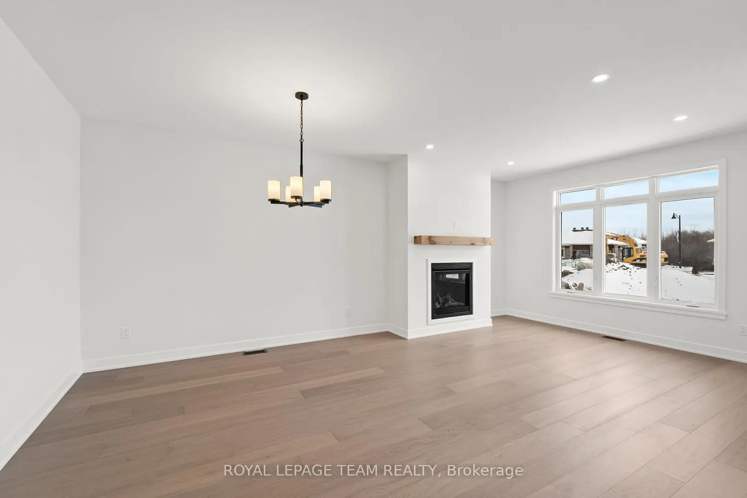 Additional image 14 of 1057 Moore Street