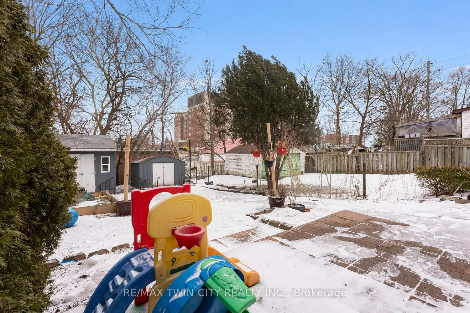 Additional image 17 of 69 Lyons Avenue