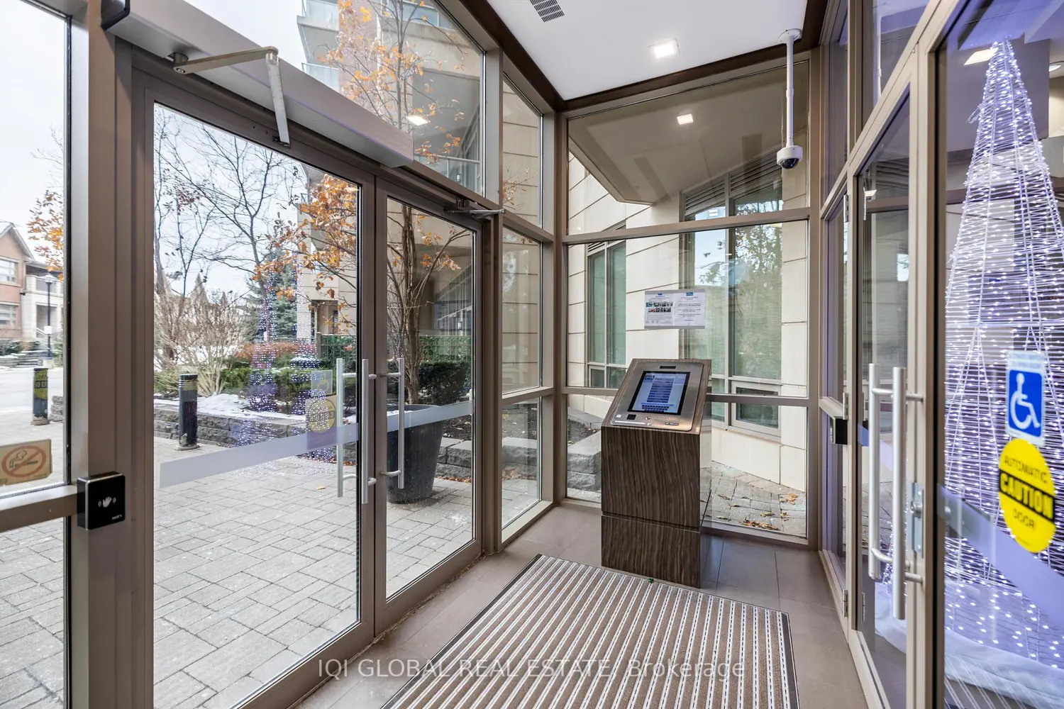 Additional image 4 of 2480 Prince Michael Drive 221