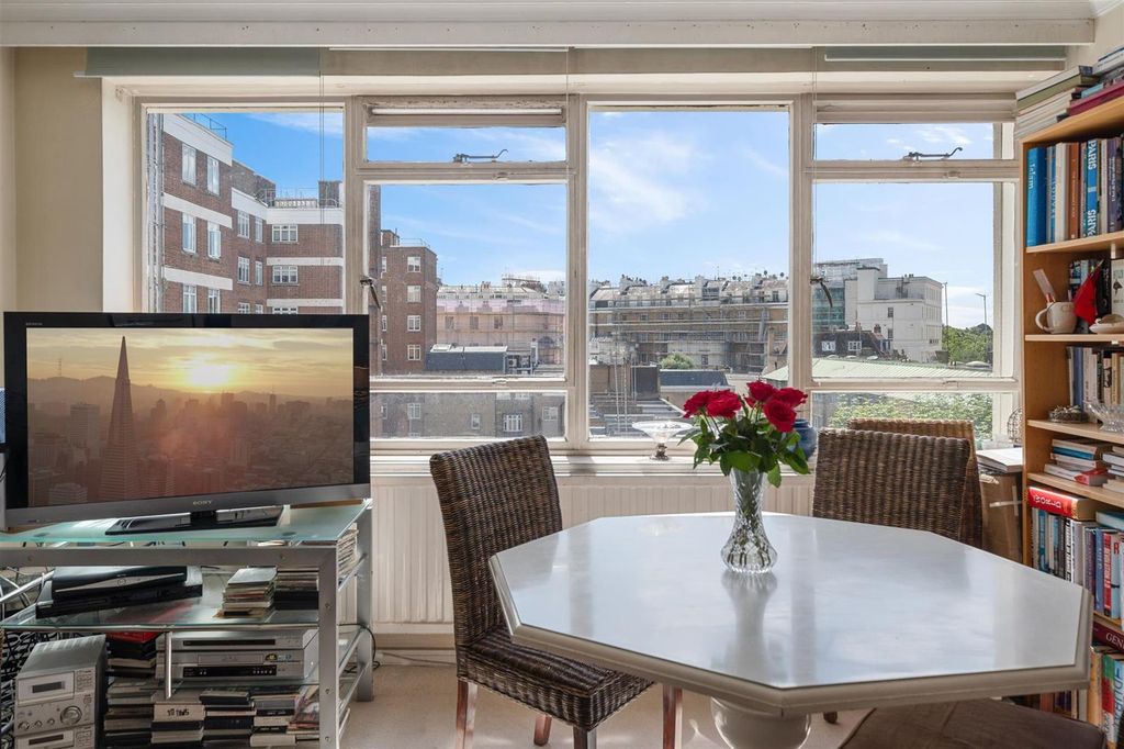 1 bed flat for saleClifton Place, London W2