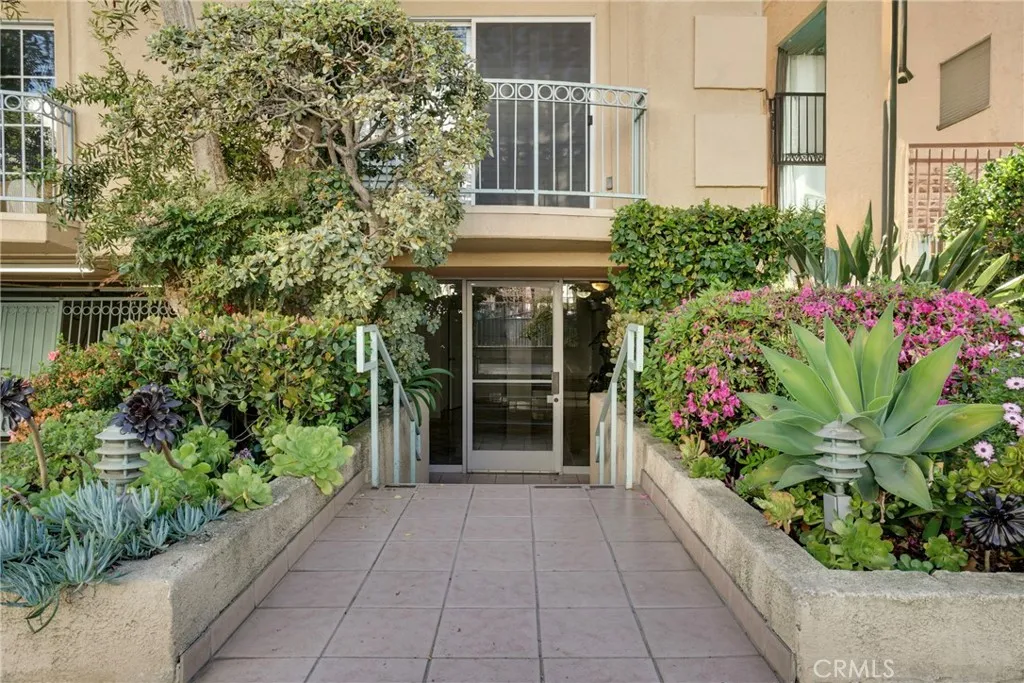 Additional image 47 of 1871 Greenfield Avenue Unit 102, Los Angeles, CA 90025
