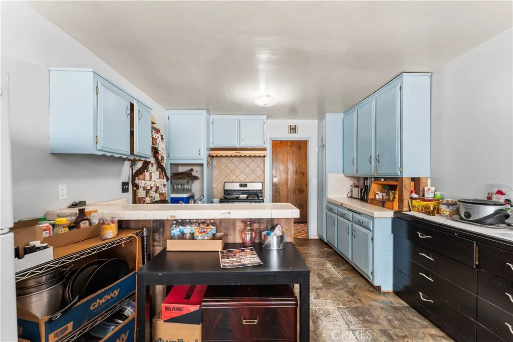 Additional image 15 of 13525 Simshaw Ave, Sylmar, CA 91342