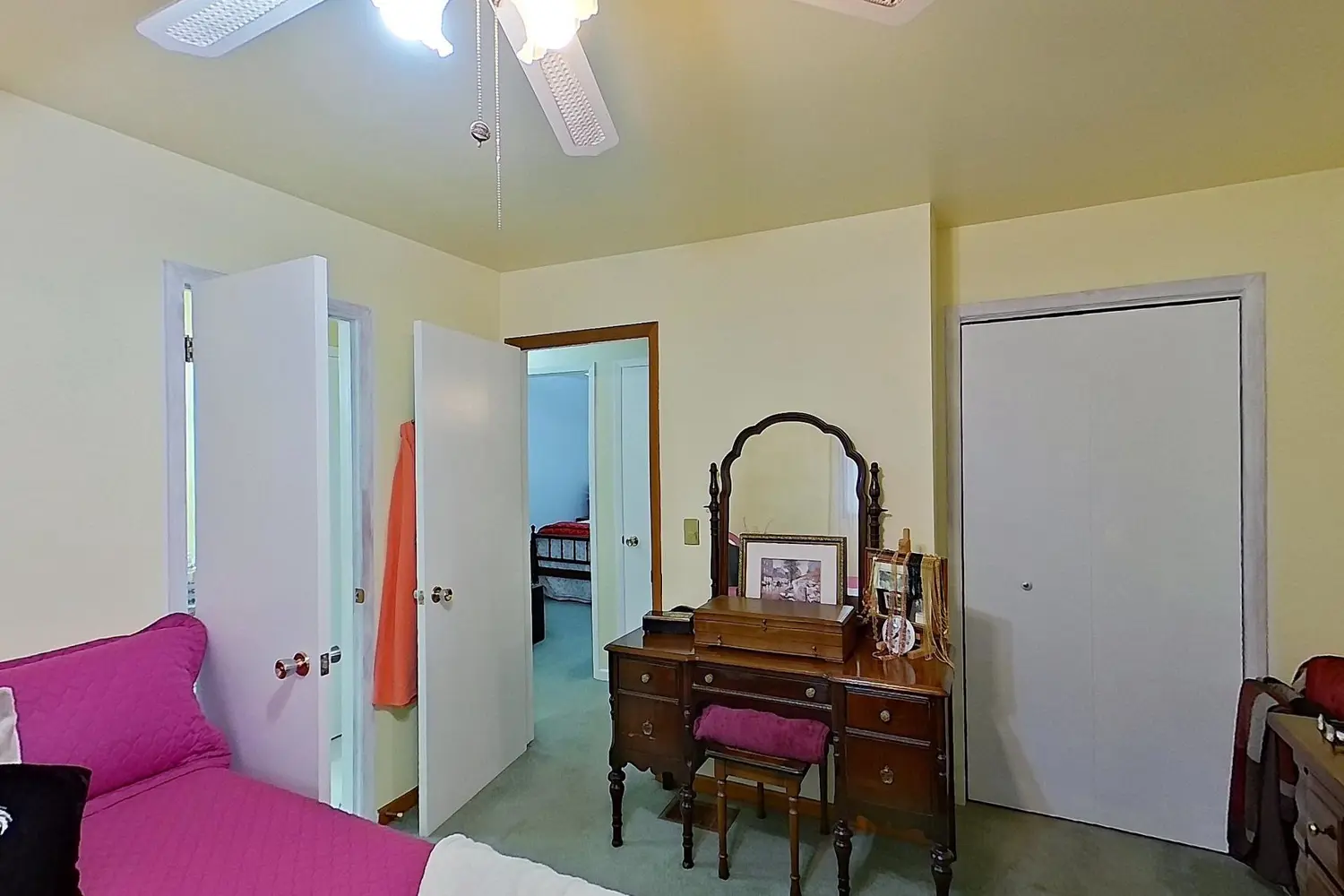 Additional image 9 of 14 Dixie Place