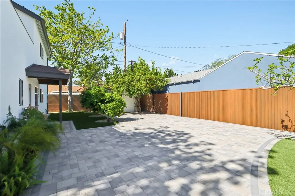 Additional image 86 of 1735 N Lima Street, Burbank, CA 91505