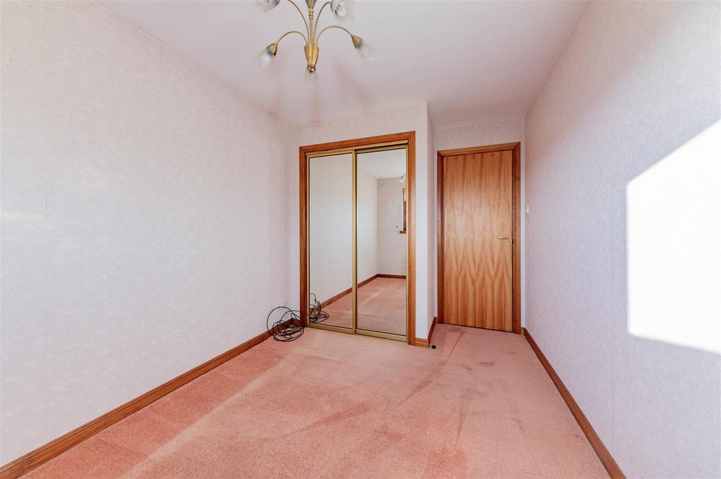 Additional image 10 of 2 bed flat for saleCross Street, Broughty Ferry, Dundee DD5