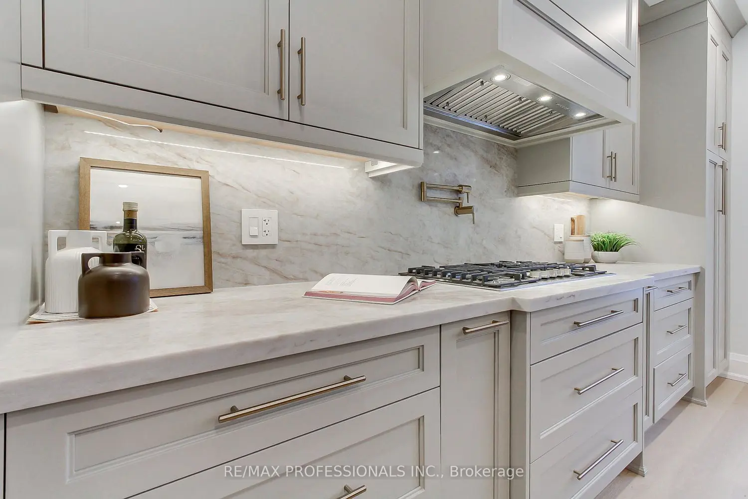 Additional image 5 of 432 Smith Avenue