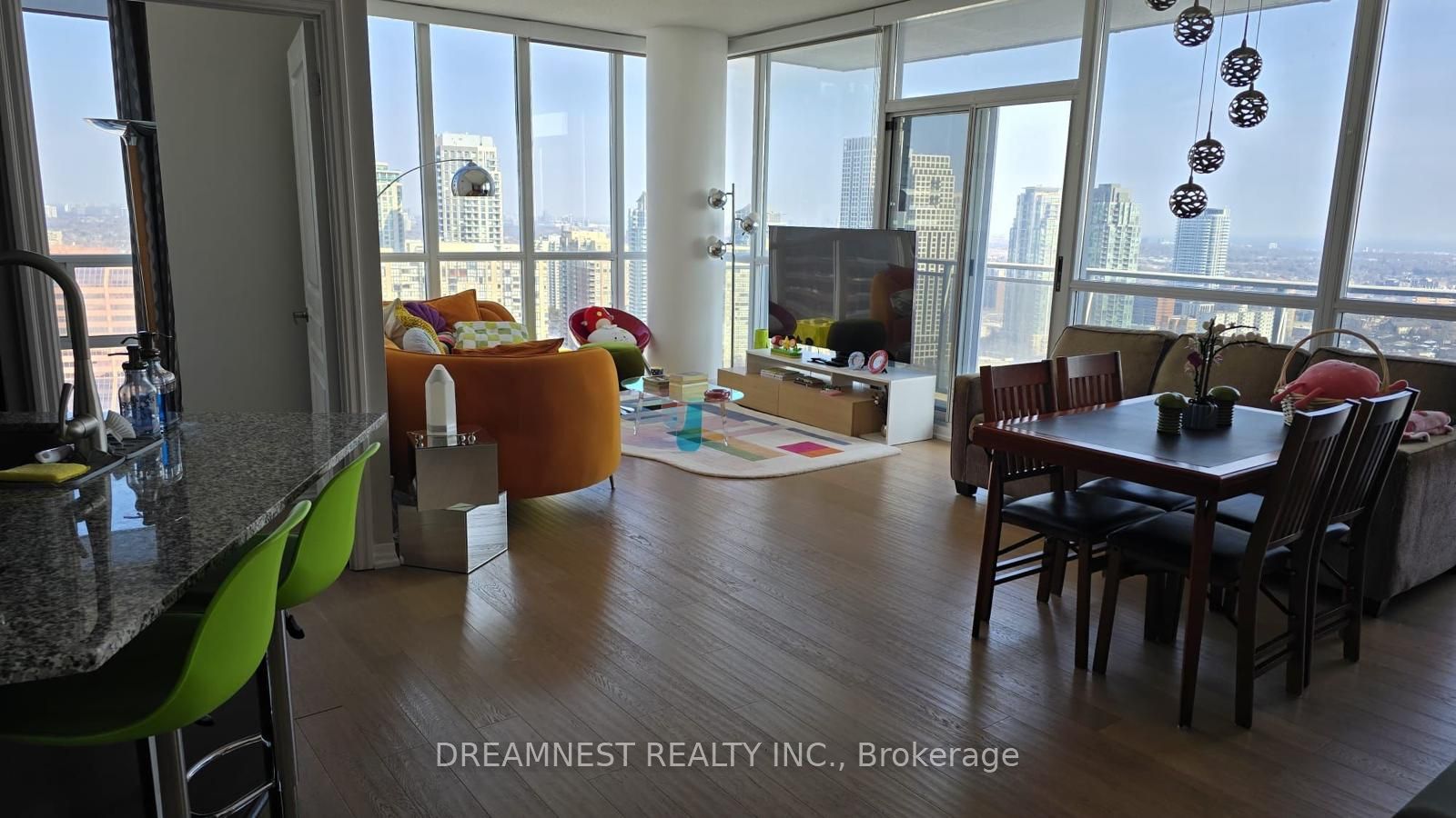 2506-223 Webb Drive, Mississauga, ON, L5B 0E8