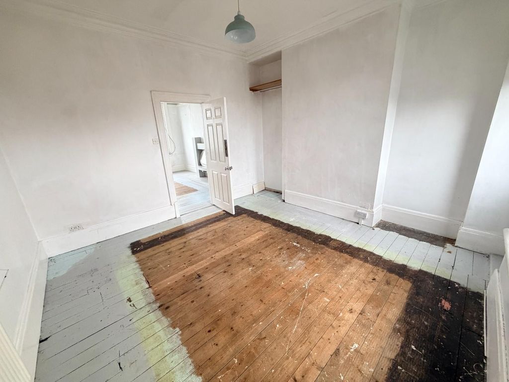 Additional image 8 of 1 bed flat for saleThe Cliff, Seaton Carew, Hartlepool TS25