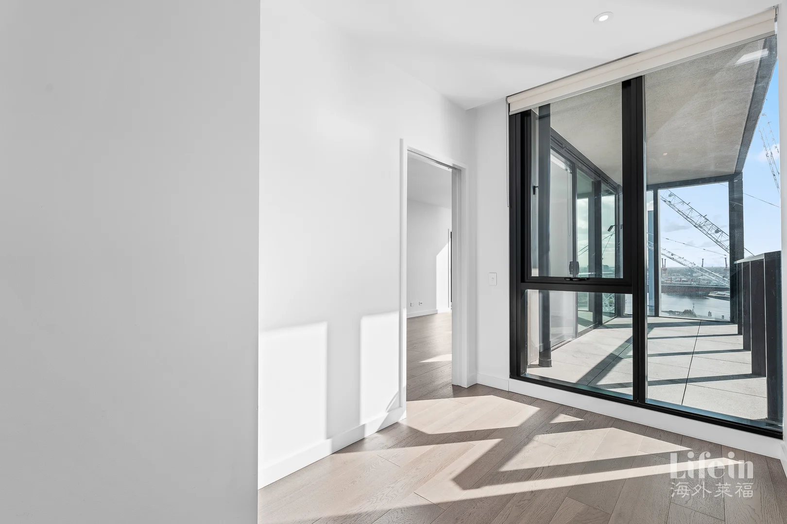 Additional image 9 of 1803/915 Collins Street, Docklands VIC 3008