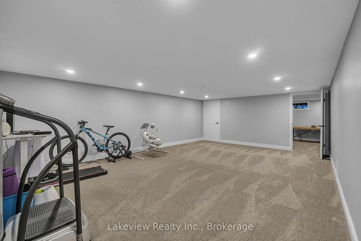 Additional image 17 of 3914 Rosemary Lane