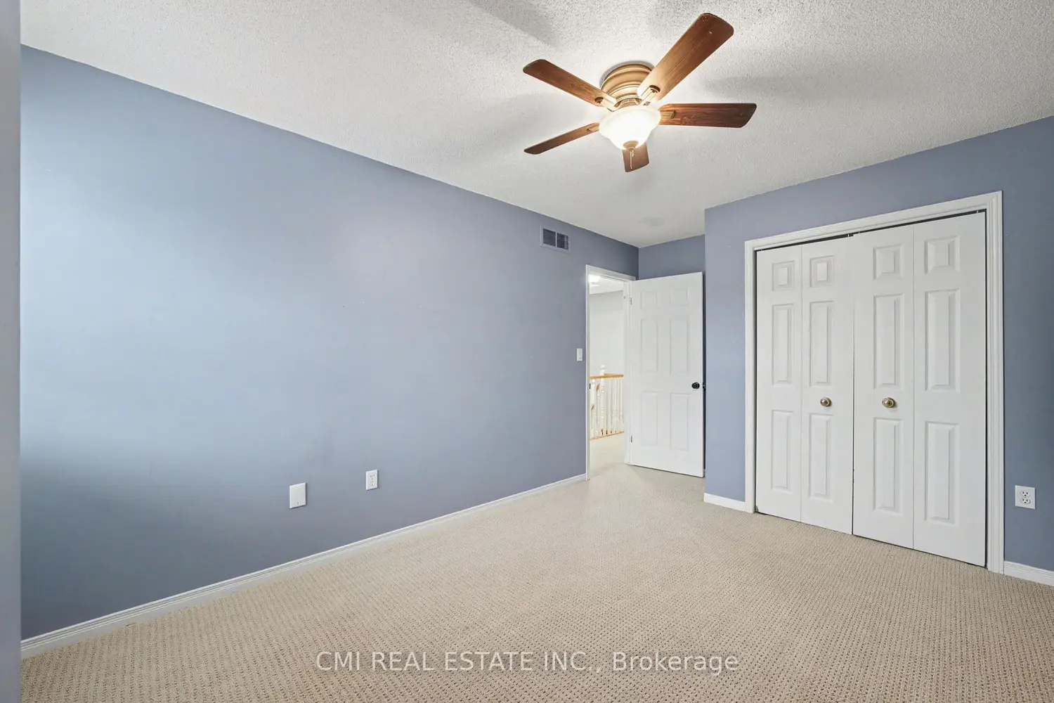 Additional image 9 of 5070 Drummond Road 3