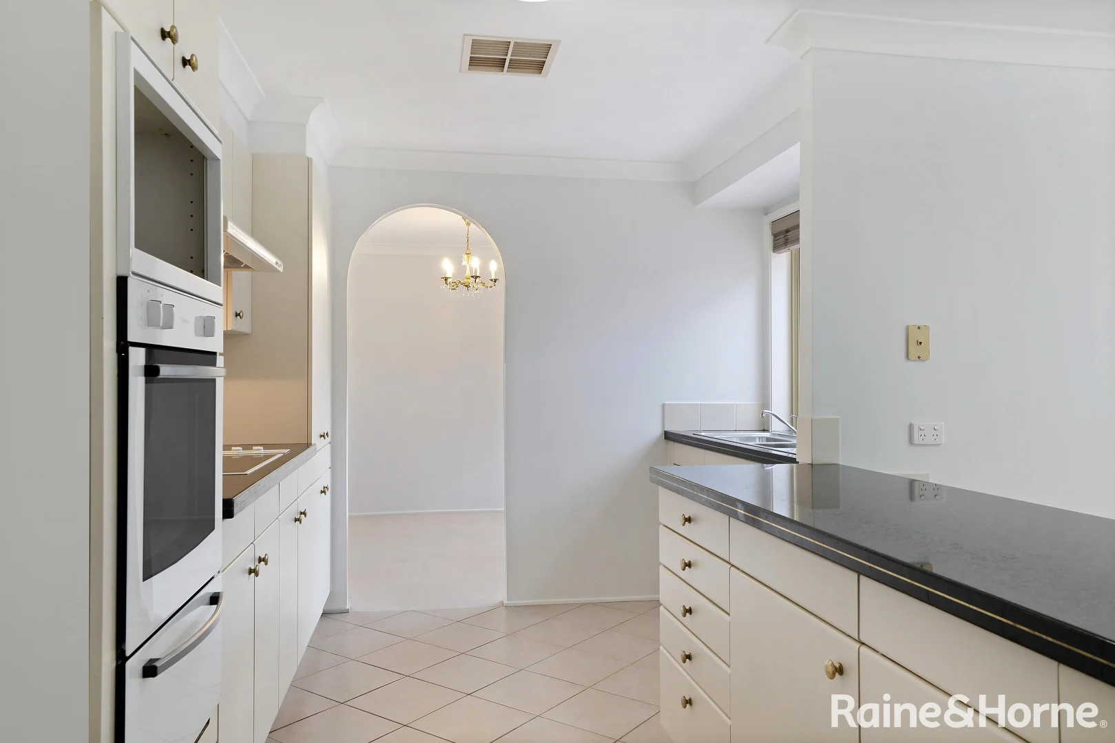 Additional image 5 of 30 Argyle Street, Moss Vale NSW 2577